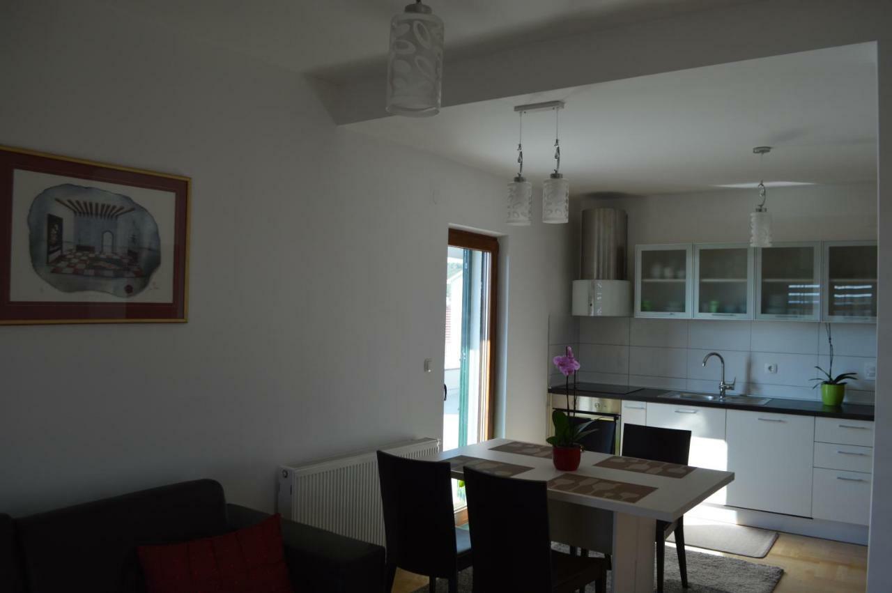Apartmani Mila Sukošan Exteriör bild
