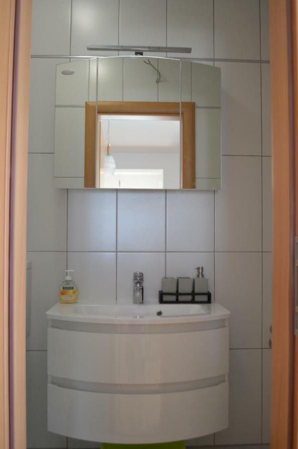 Apartmani Mila Sukošan Exteriör bild
